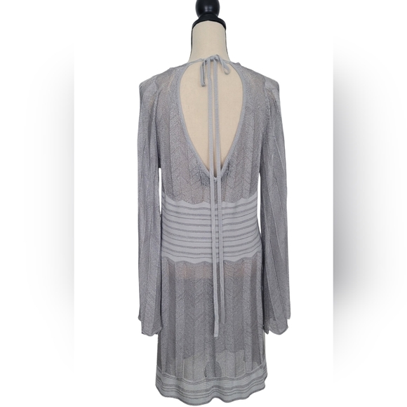 LIMITED EDITION: Silver Metalic Crochet Blouse/Short Mini Dress Size - XL (M-L) - Picture 3 of 5